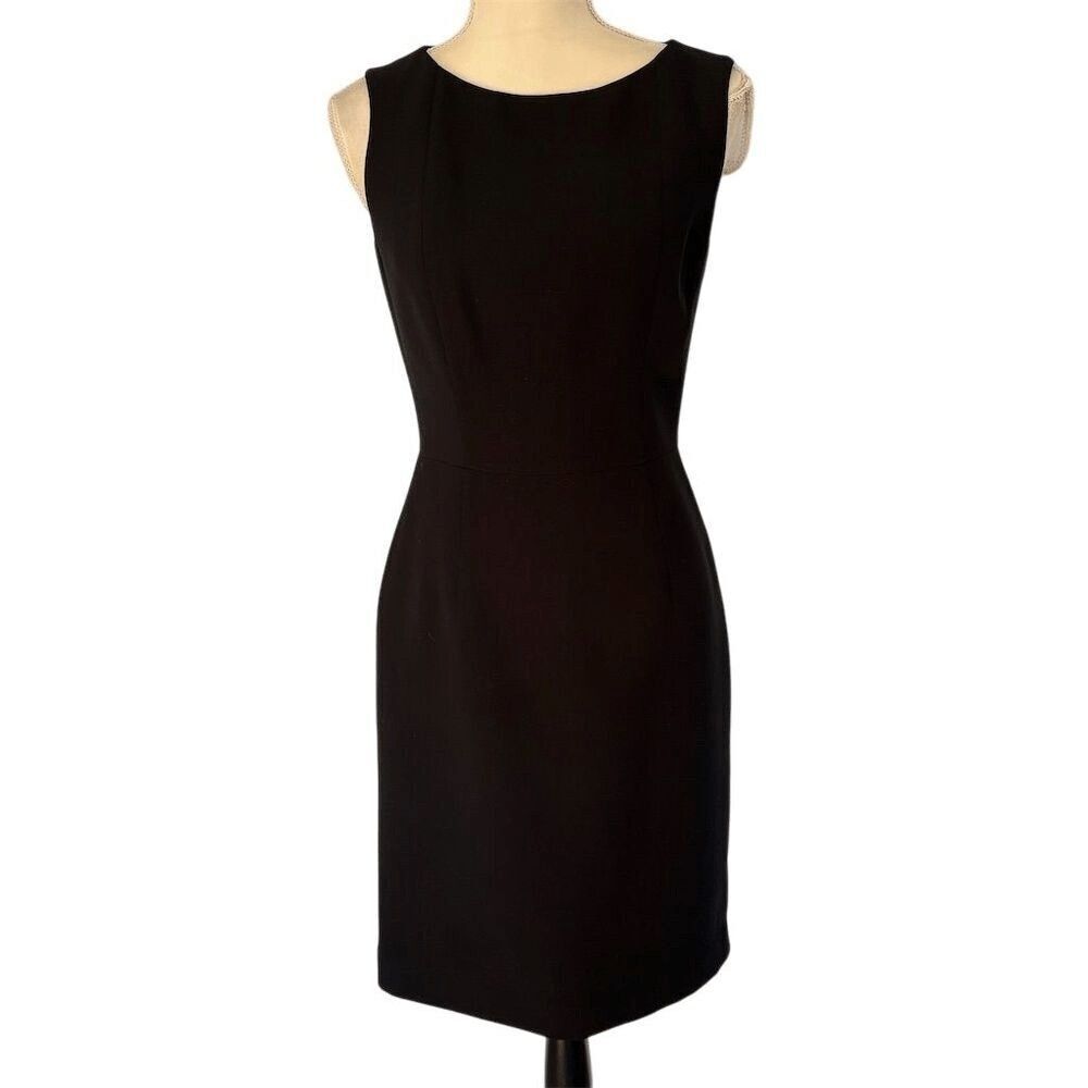Vintage Tahari Black Sleeveless Shift Dress Size 6 Knee Length Career wear